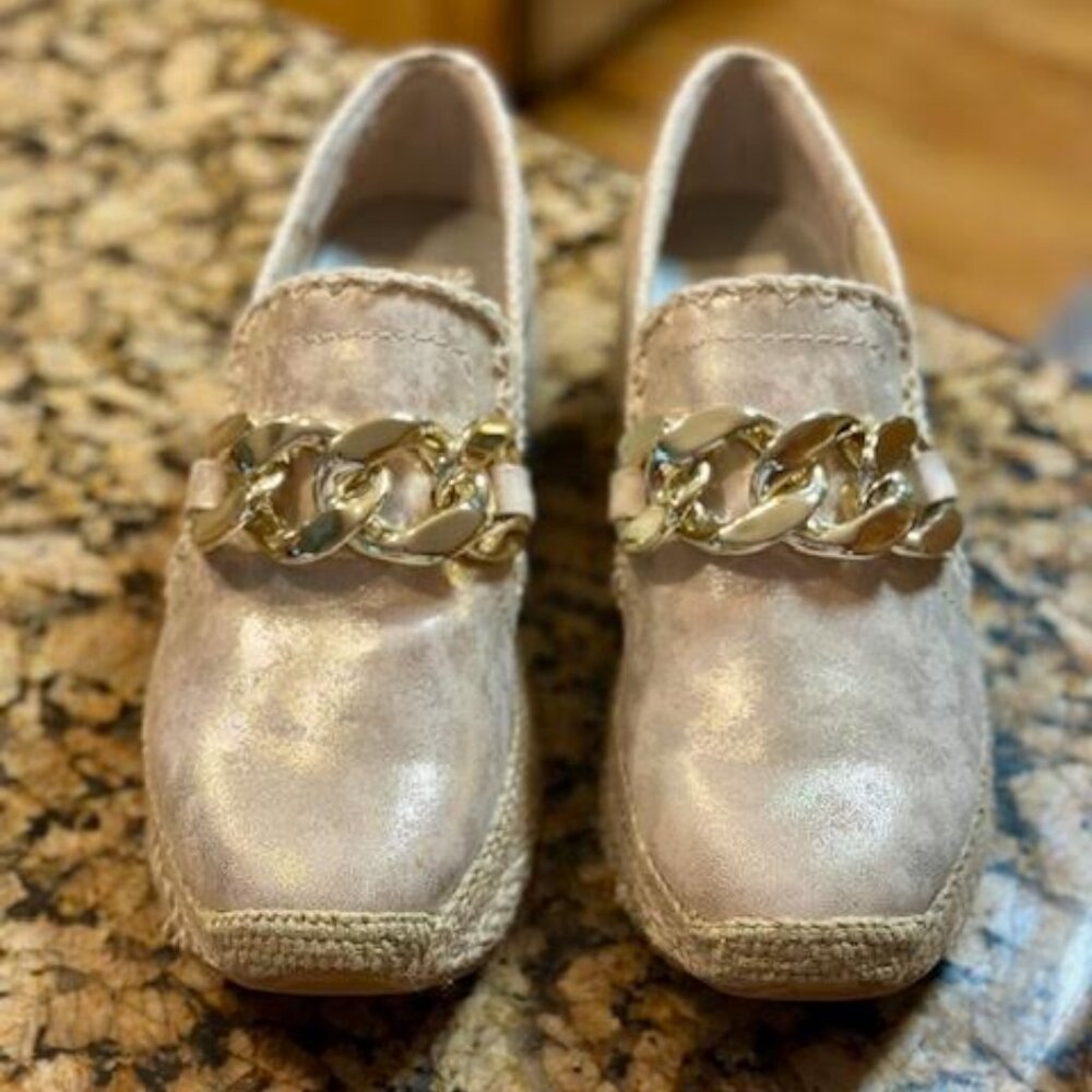 Dolce Vita Jhenee Espadrille Loafter metallic gold Size 7